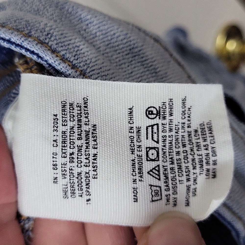 pilcro and the letterpress slim boyfriend embroidered shorts 30" waist - Picture 7 of 12